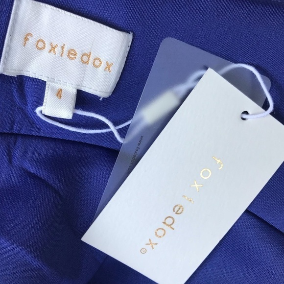 FOXIEDOX Blue/White Embroidered Tulip Dress NEW 4 - Picture 5 of 12